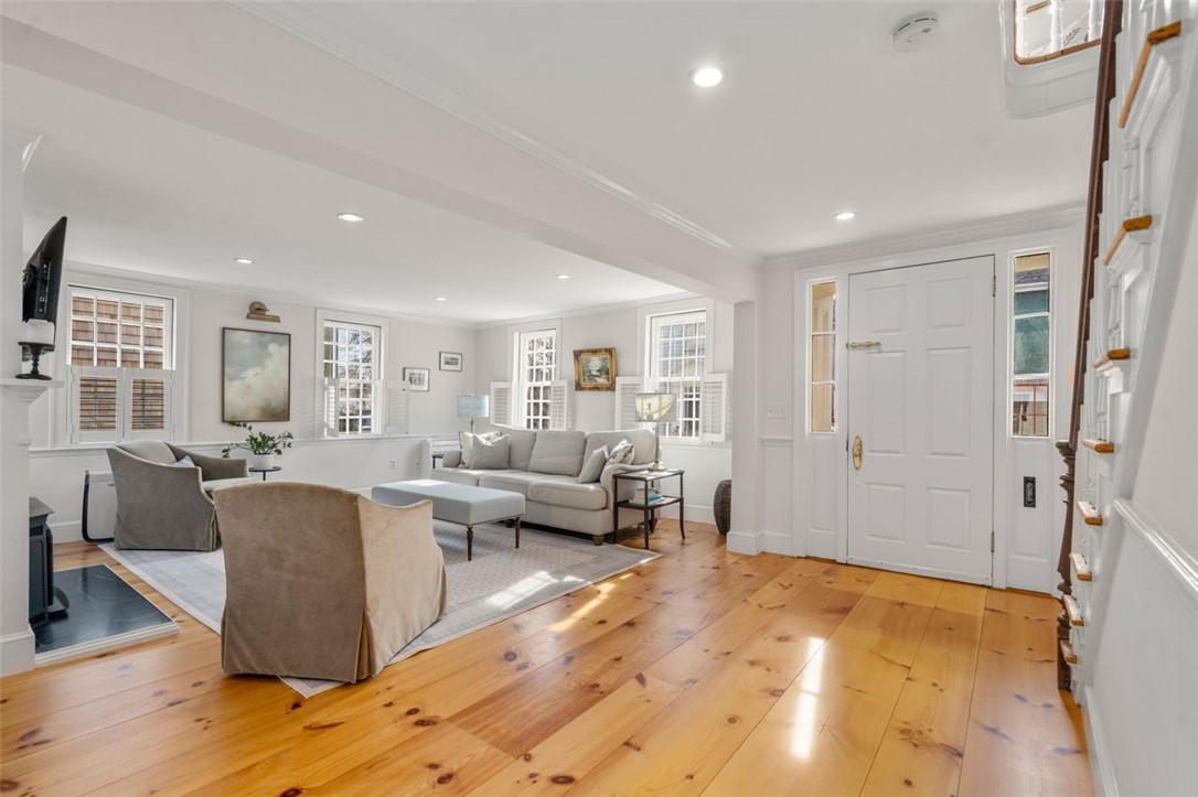 30 Thames Street Newport, RI 02840 - Photo 10 of 47
