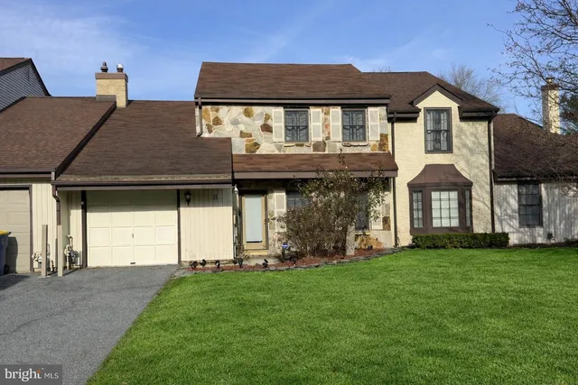 $275,000 | 11 South Turnberry Drive, Dover, DE 19904