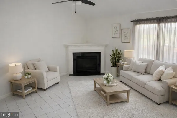 $275,000 | 11 South Turnberry Drive, Dover, DE 19904