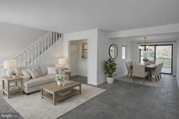 $275,000 | 11 South Turnberry Drive, Dover, DE 19904