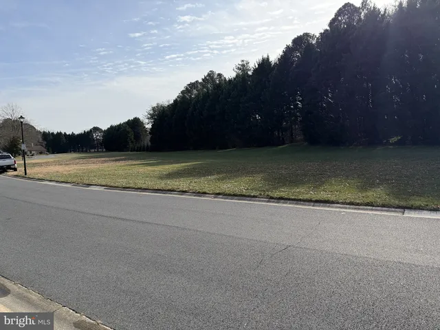 $275,000 | 11 South Turnberry Drive, Dover, DE 19904