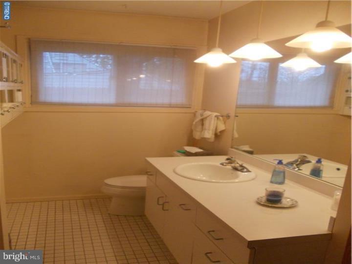 45 Round Hill Road Levittown, PA 19056 - Photo 17 of 25 Bathroom