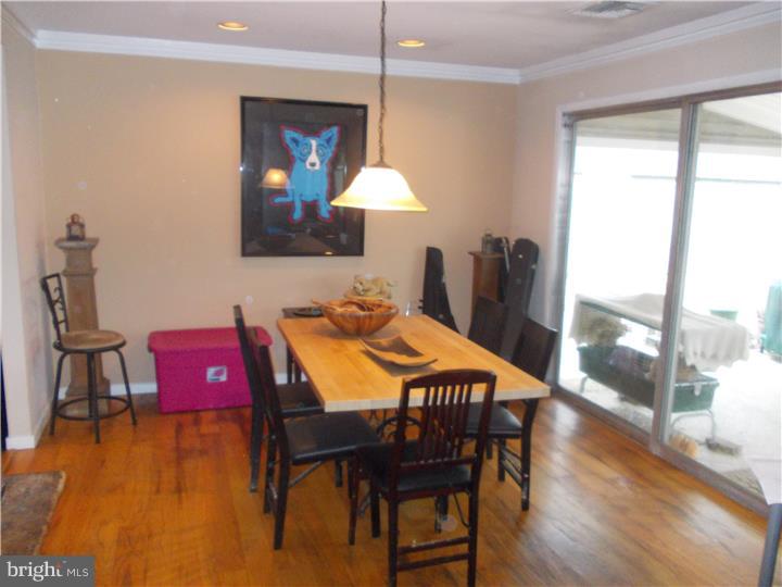 45 Round Hill Road Levittown, PA 19056 - Photo 8 of 25 Dining Room