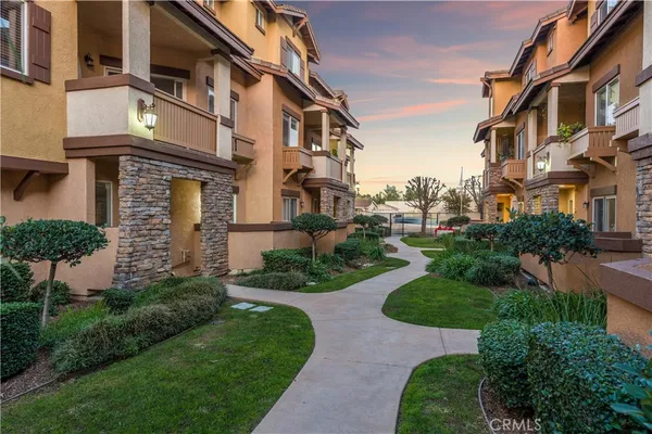 $649,000 | 501 North Lark Ellen Avenue, Unit B, Covina, CA 91722