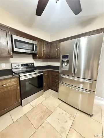 $1,600 | 302 Britanna Drive, Swansea, IL 62226