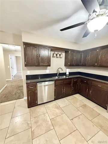 $1,600 | 302 Britanna Drive, Swansea, IL 62226