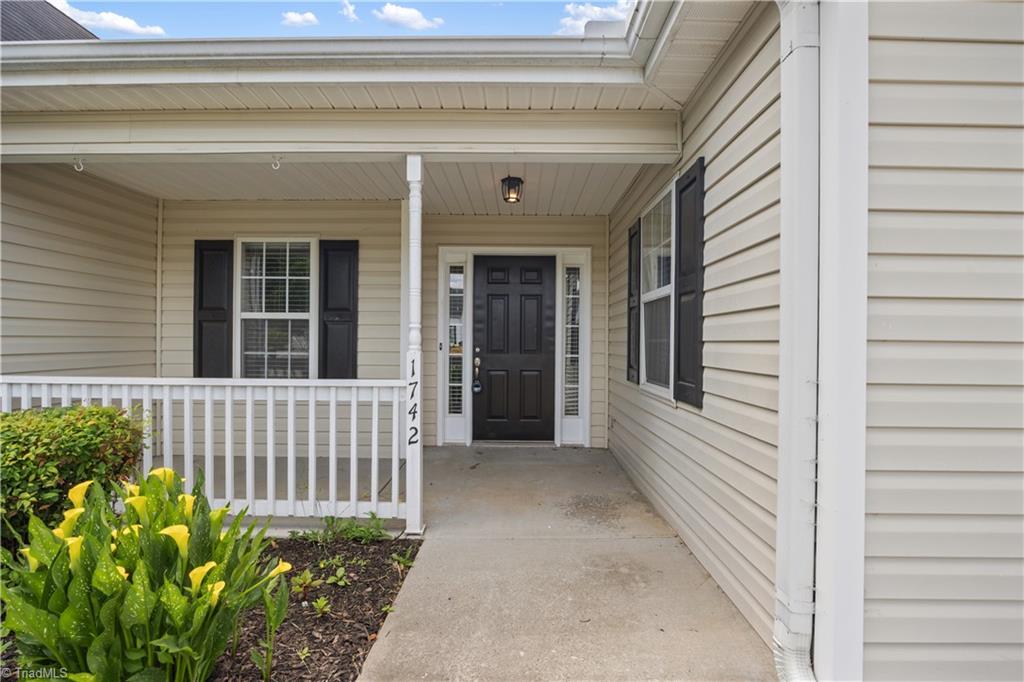 1742 Spring Path Trail Clemmons, NC 27012 - Photo 3 of 29