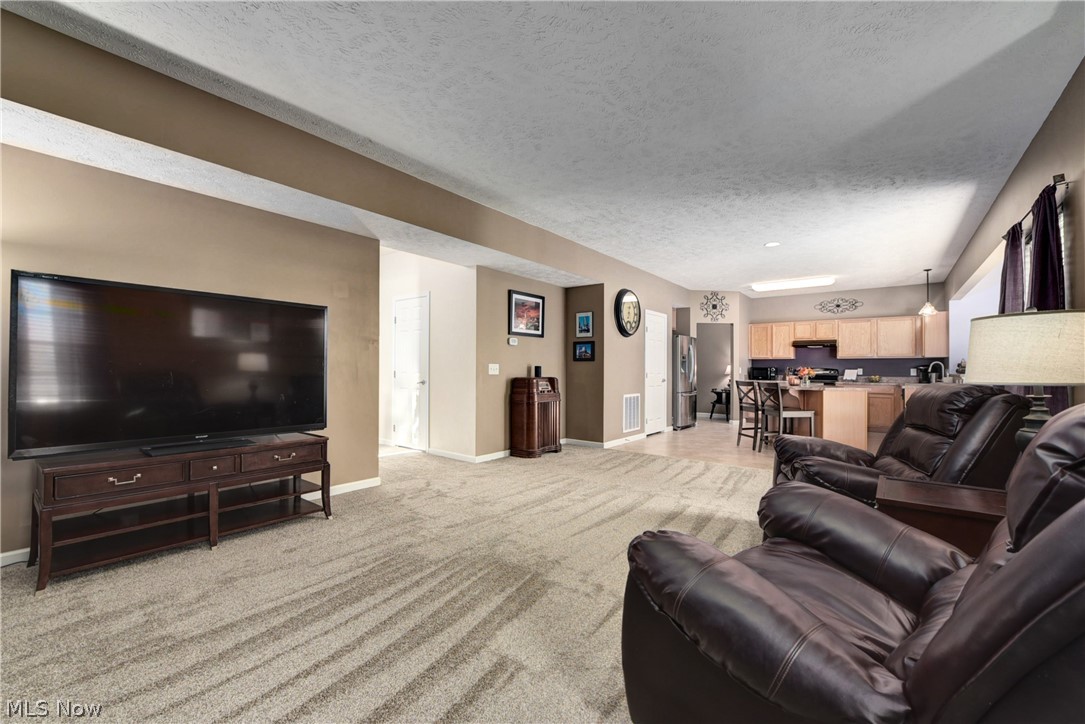 200 Stone Ridge Way Berea, OH 44017 - Photo 12 of 33 Great Room
