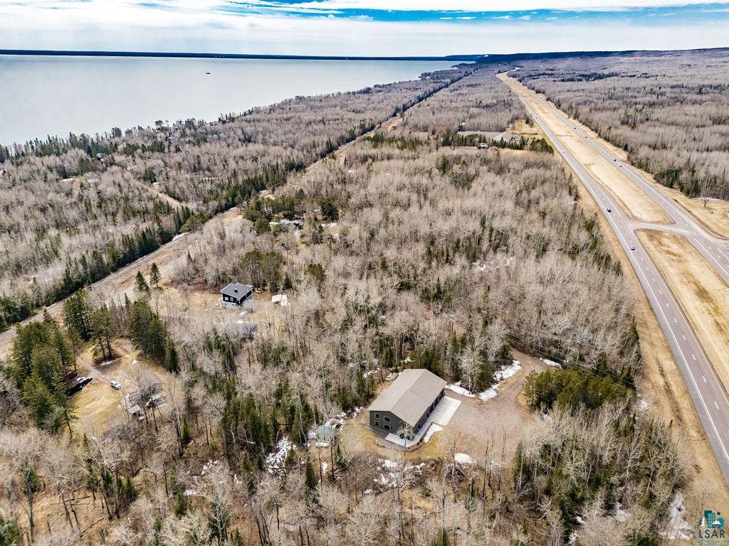 5174 Upper Peterson Road Duluth, MN 55804 - Photo 27 of 42 Bird's eye view of a forest