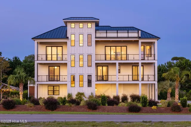 $1,995,000 | 8413 River Road, Wilmington, NC 28412