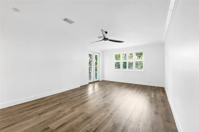 $8,000 | 218 Northeast 15th Avenue, Unit 218, Fort Lauderdale, FL 33301