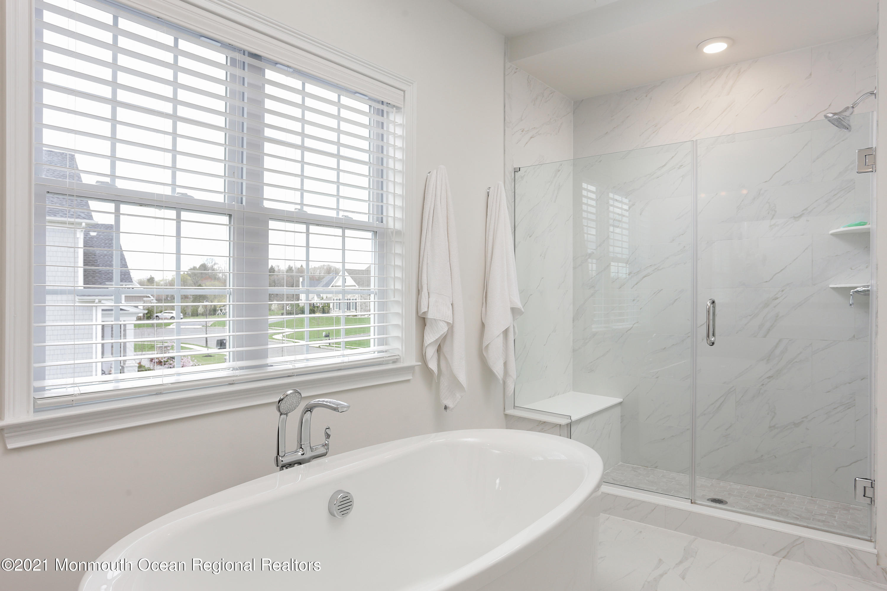 5 Castleford Way Lincroft, NJ 07738 - Photo 15 of 25 Primary Bathroom