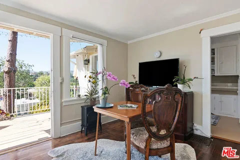 $3,100,000 | 207 Ocean Ave Extension, Santa Monica, CA 90402