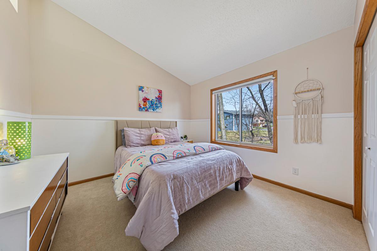 1055 West County Rd D Shoreview, MN 55126 - Photo 31 of 50