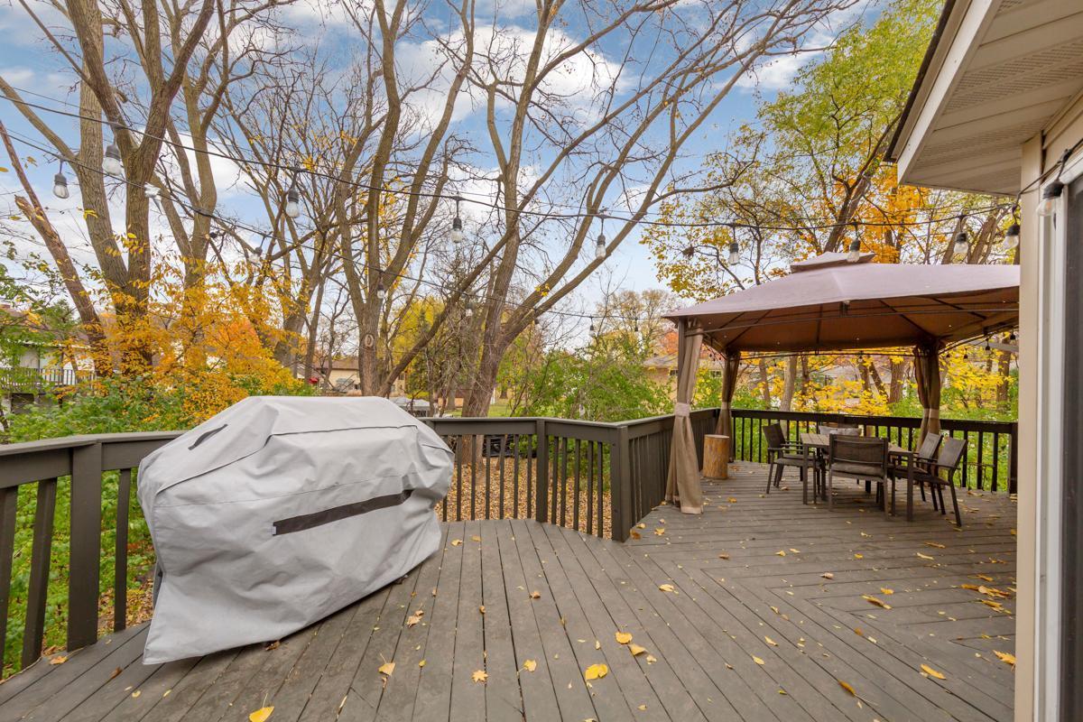 1055 West County Rd D Shoreview, MN 55126 - Photo 46 of 50