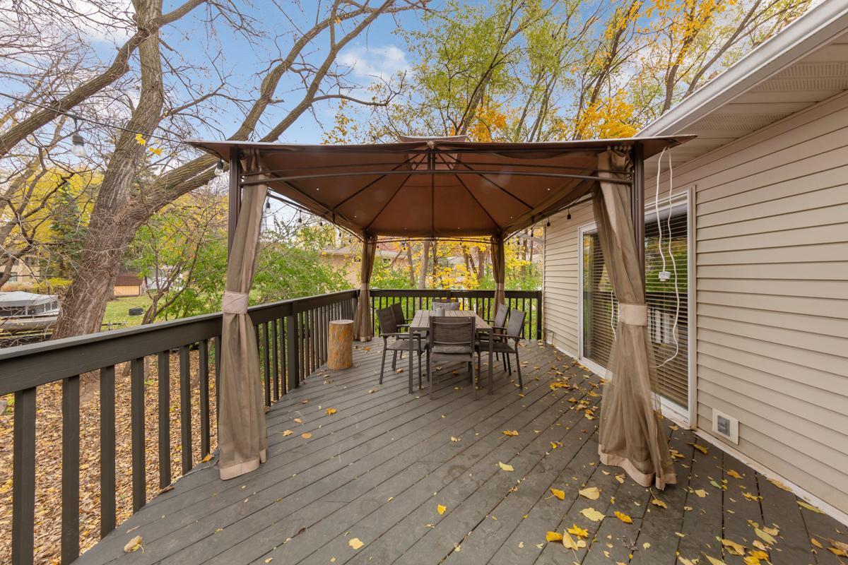 1055 West County Rd D Shoreview, MN 55126 - Photo 47 of 50