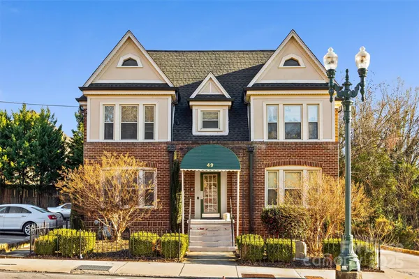 $845 | 49 Corban Avenue Southwest, Unit 6, Concord, NC 28025