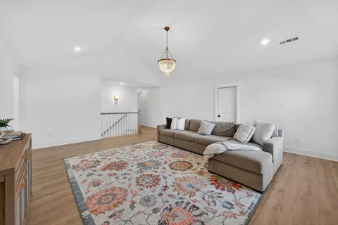 $1,275,000 | 5120 High Pk Hl Drive, Arrington, TN 37014