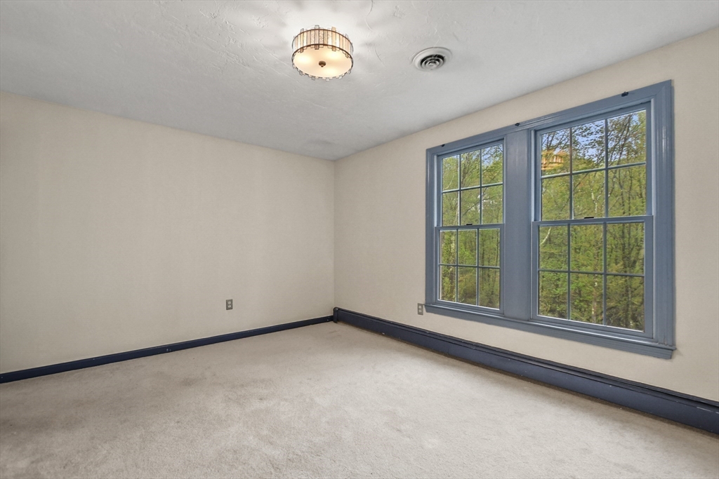 7 Ledgewood Road Medway, MA 02053 - Photo 29 of 33 Gallery Image 29