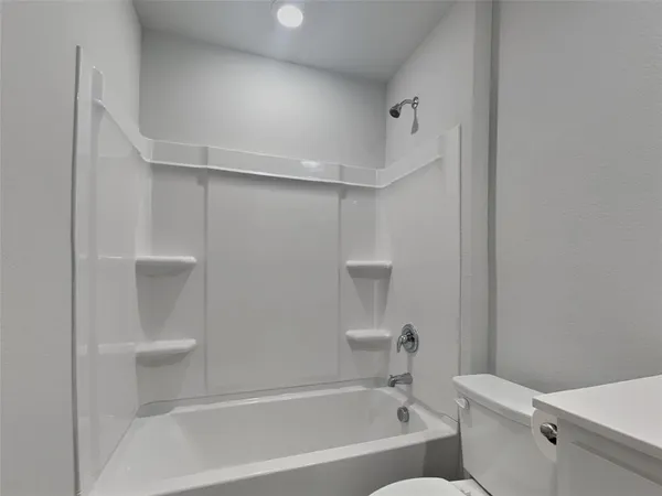 $2,200 | 4148 Crooked Bnd Drive, Crowley, TX 76036