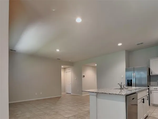 $2,200 | 4148 Crooked Bnd Drive, Crowley, TX 76036