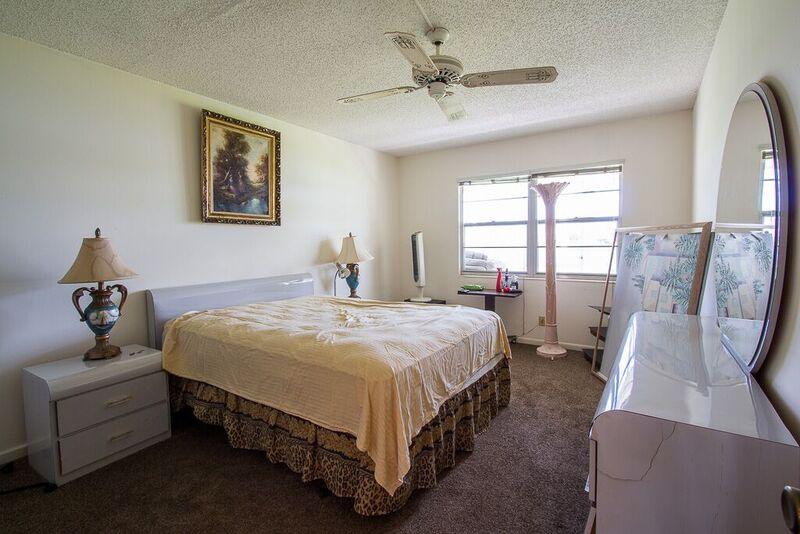 1026 Cornwall East, Unit 1026B Boca Raton, FL 33434 - Photo 6 of 13 3