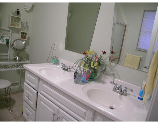 1 A Gardner Road Chicopee, MA 01013 - Photo 10 of 13 a bathroom with a sink and a mirror