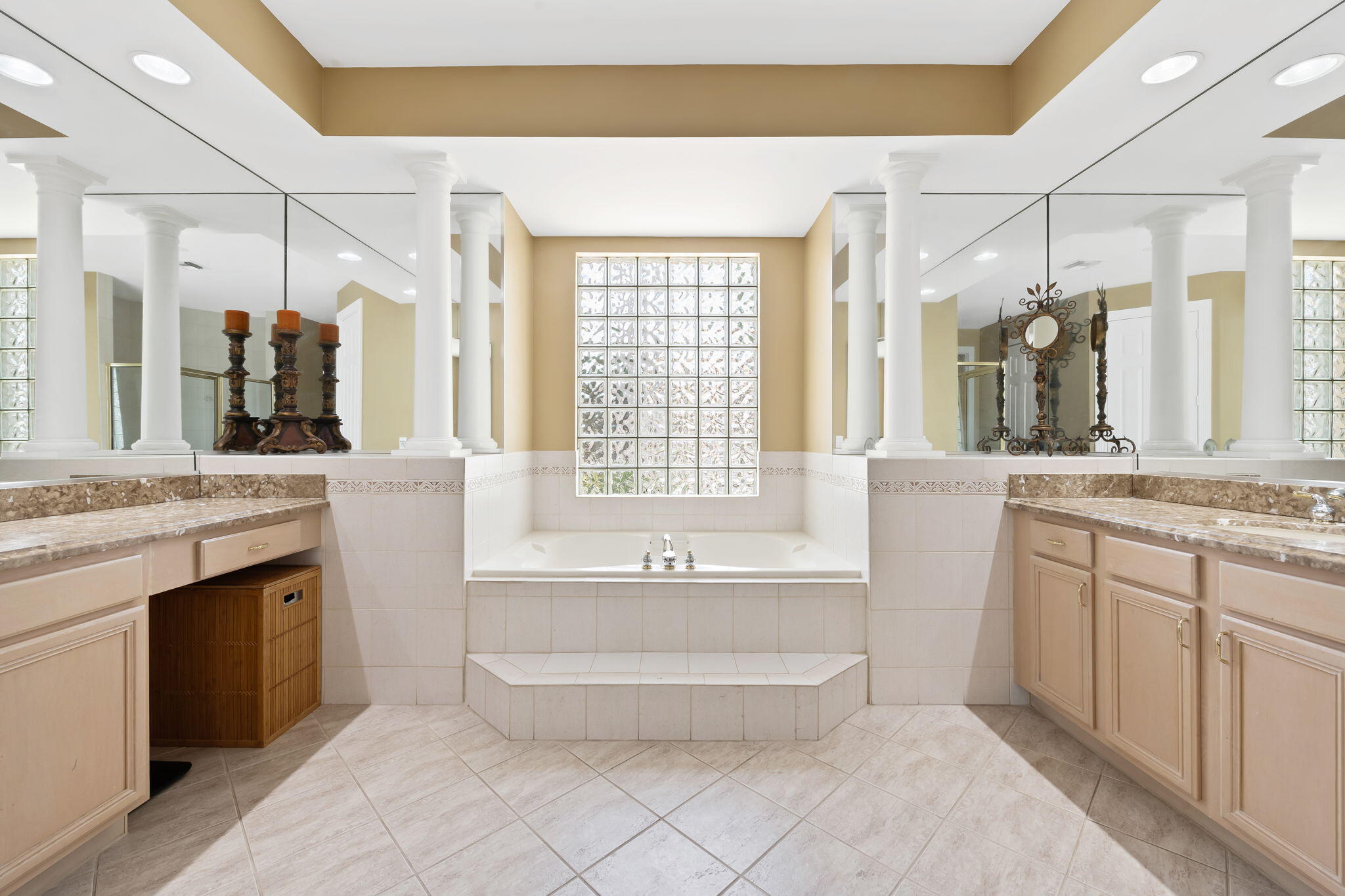 21305 Rock Ridge Drive Boca Raton, FL 33428 - Photo 16 of 60 Primary Bathroom