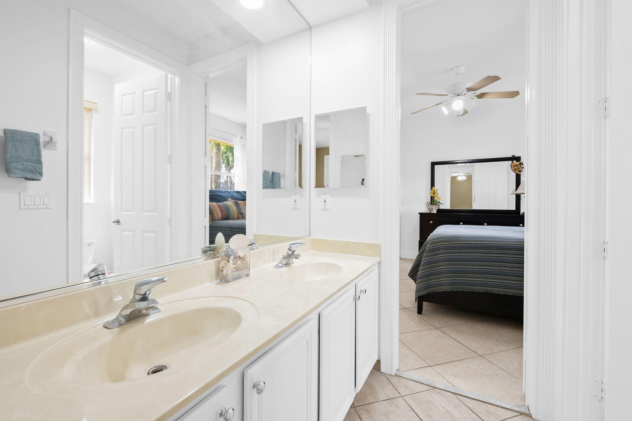 21305 Rock Ridge Drive Boca Raton, FL 33428 - Photo 22 of 60 Bathroom 3