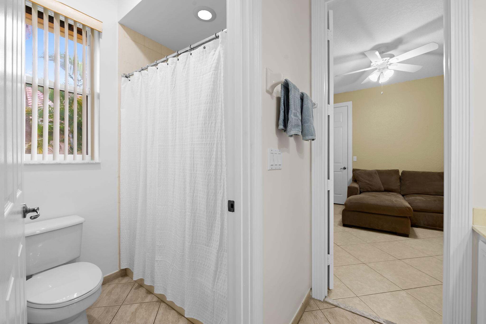 21305 Rock Ridge Drive Boca Raton, FL 33428 - Photo 23 of 60 Bathroom 3