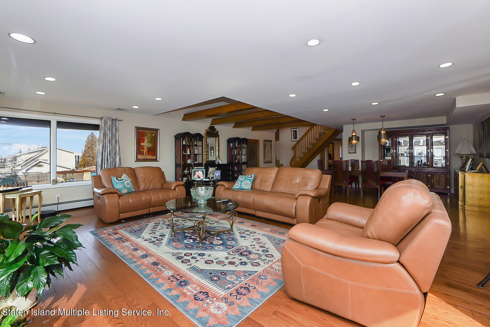 50 Wards Point Avenue Staten Island, NY 10307 - Photo 13 of 52 LIVING ROOM