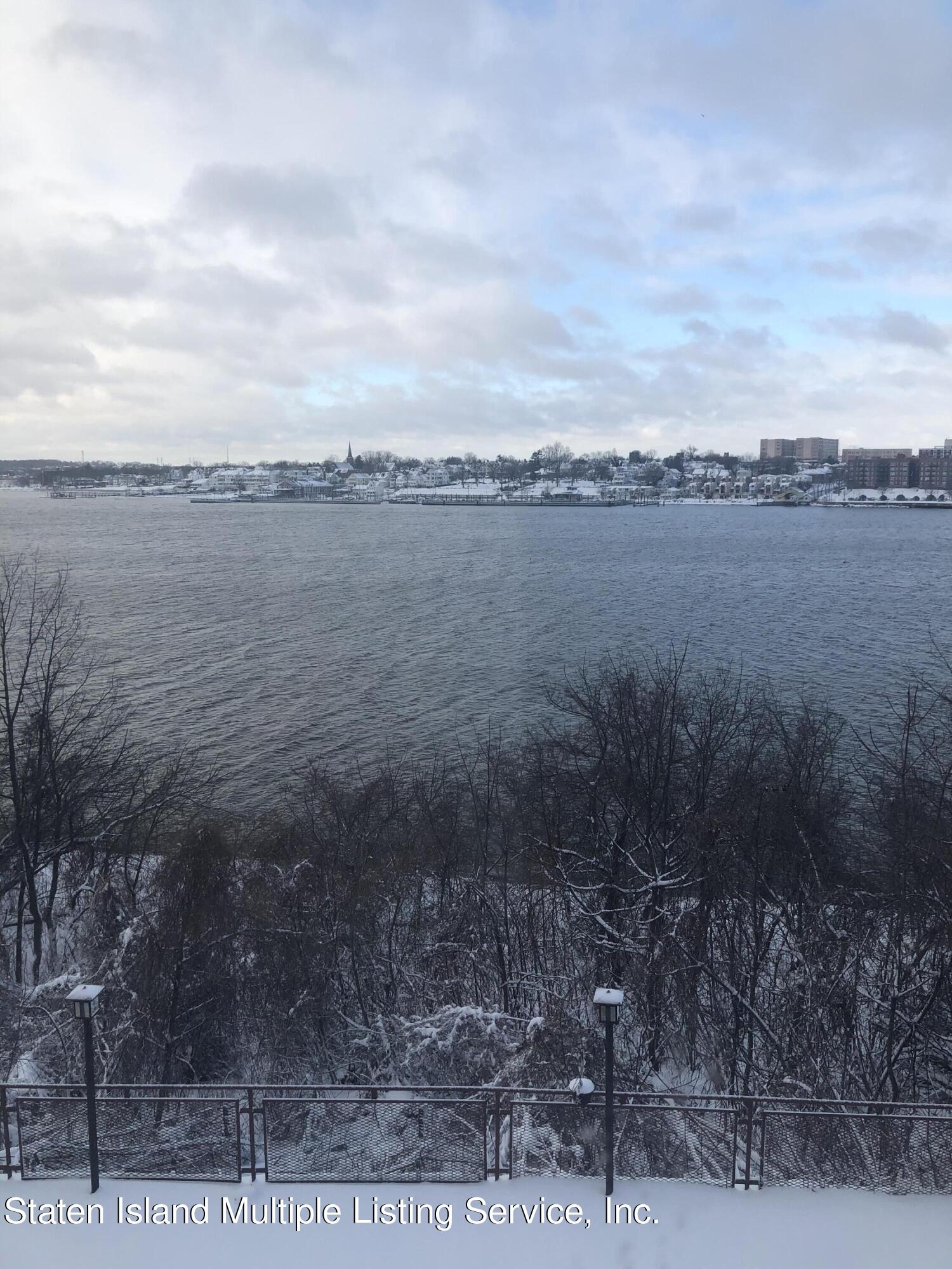 50 Wards Point Avenue Staten Island, NY 10307 - Photo 47 of 52 Winter Backyard