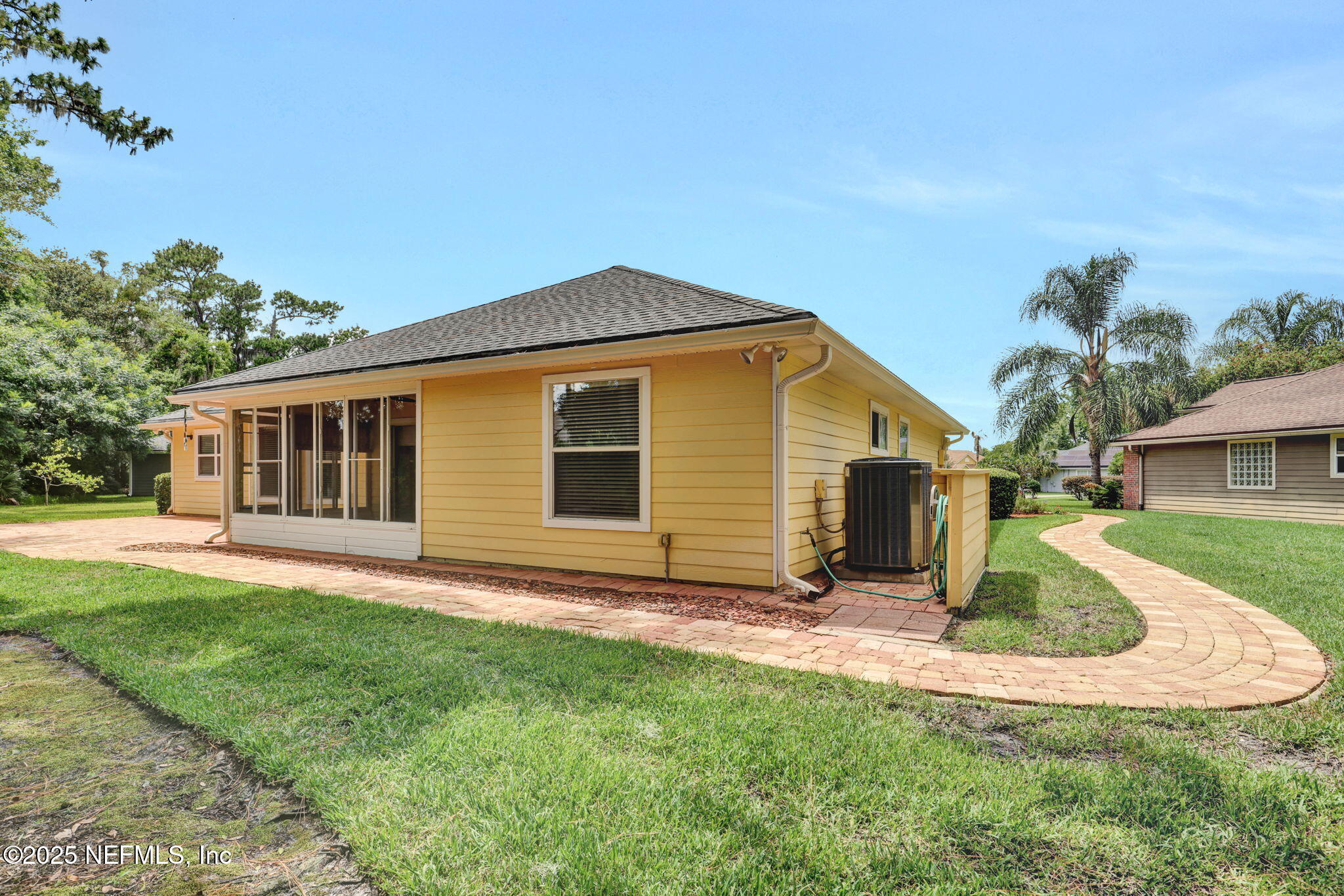 1994 Protection Point Fleming Island, FL 32003 - Photo 14 of 46 81-web-or-mls-0H3A2328