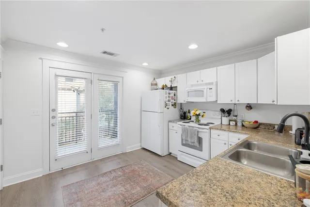 $180,000 | 1725 Harvey Mitchell Parkway South, Unit 1622, College Station, TX 77840