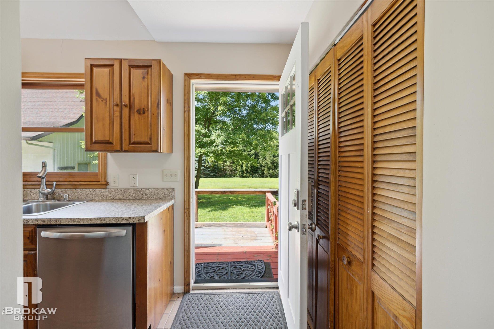 4787 Swaffer Road Millington, MI 48746 - Photo 17 of 50 50148282-2fbb2963-04cb-4bbd-8176-c30989e83a69.JPG
