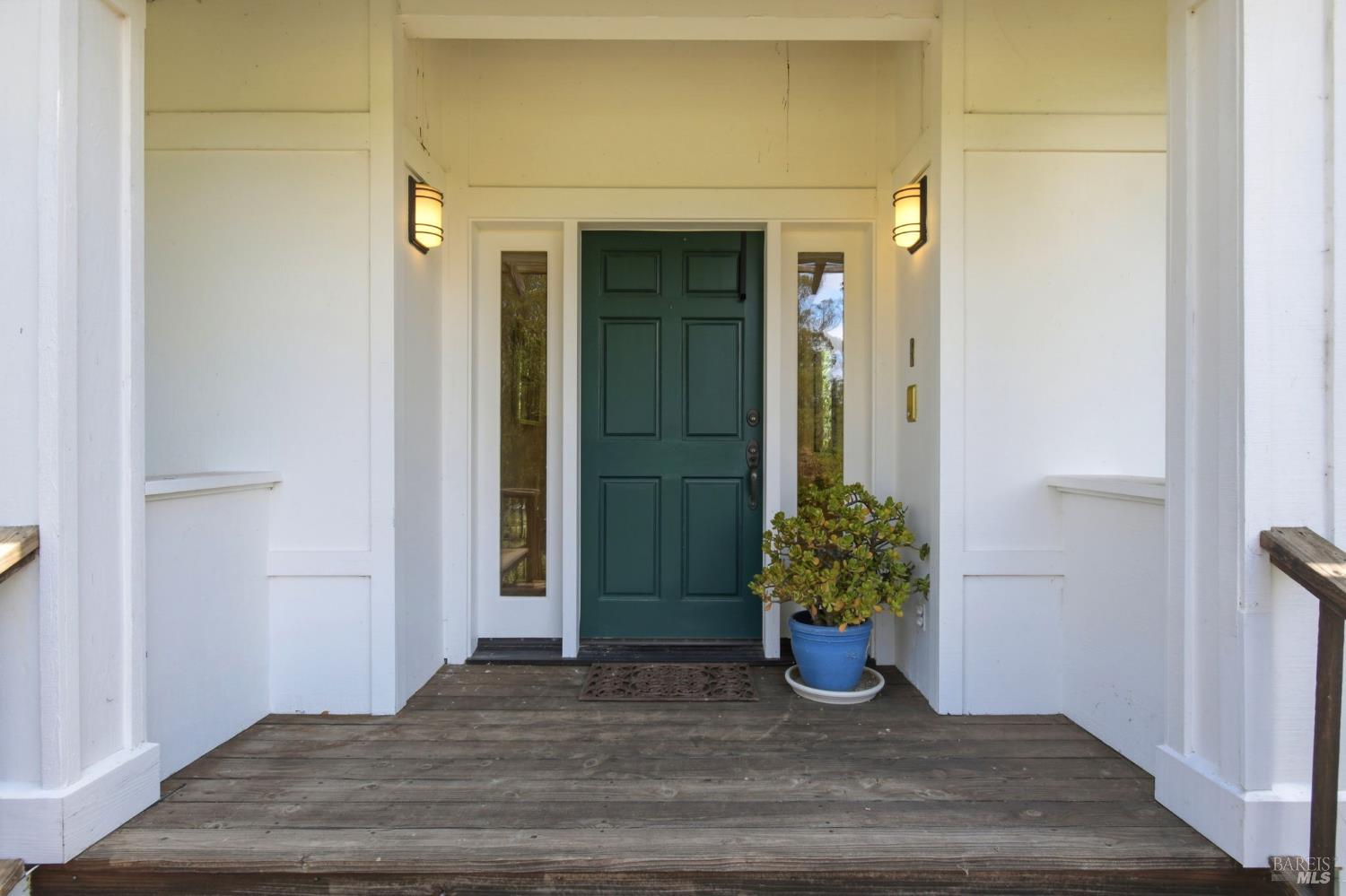 3223 Canfield Road Sebastopol, CA 95472 - Photo 5 of 58 Front Entry to Home