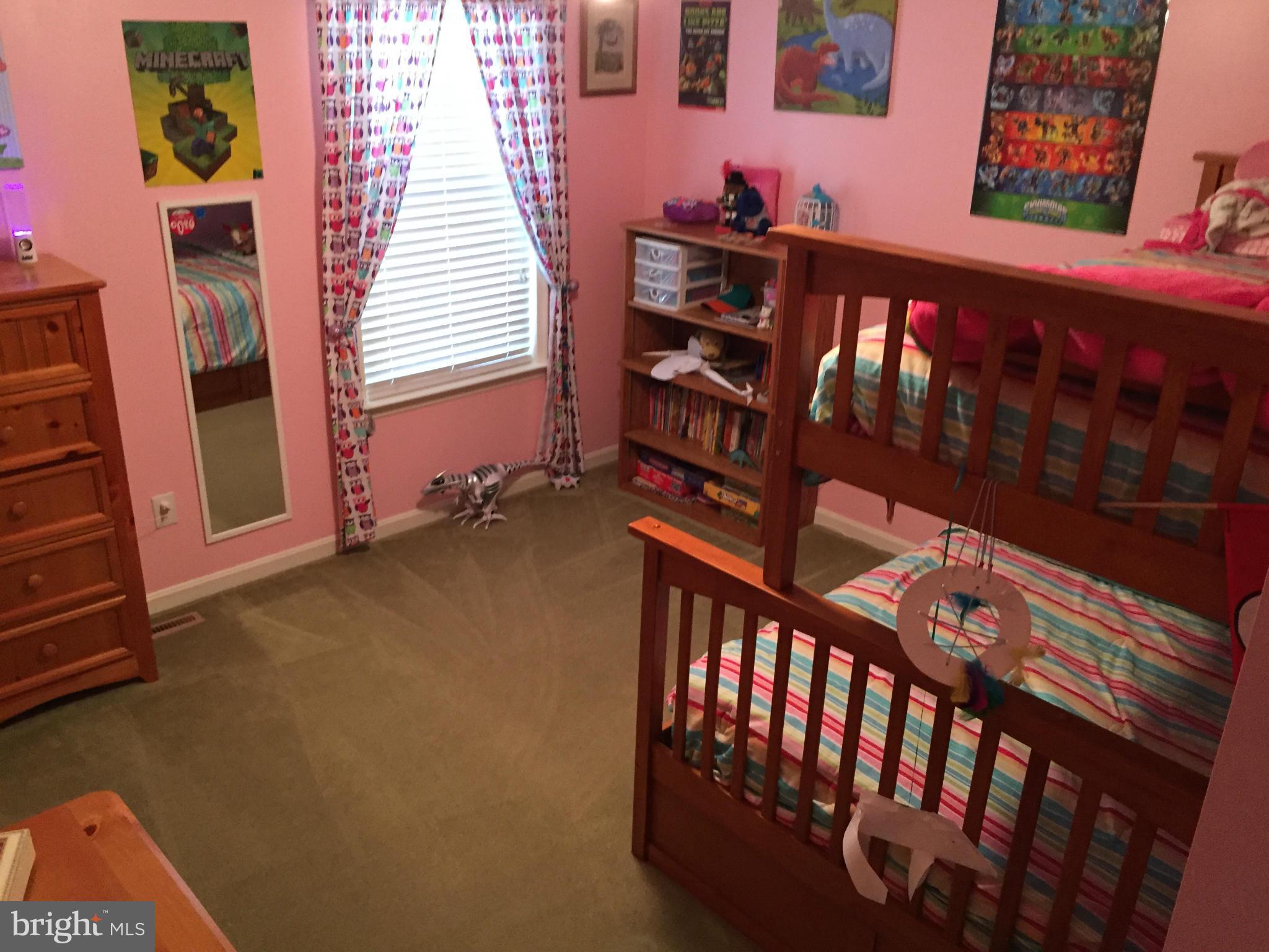 258 Hilltop Road Lusby, MD 20657 - Photo 18 of 27 Bedroom