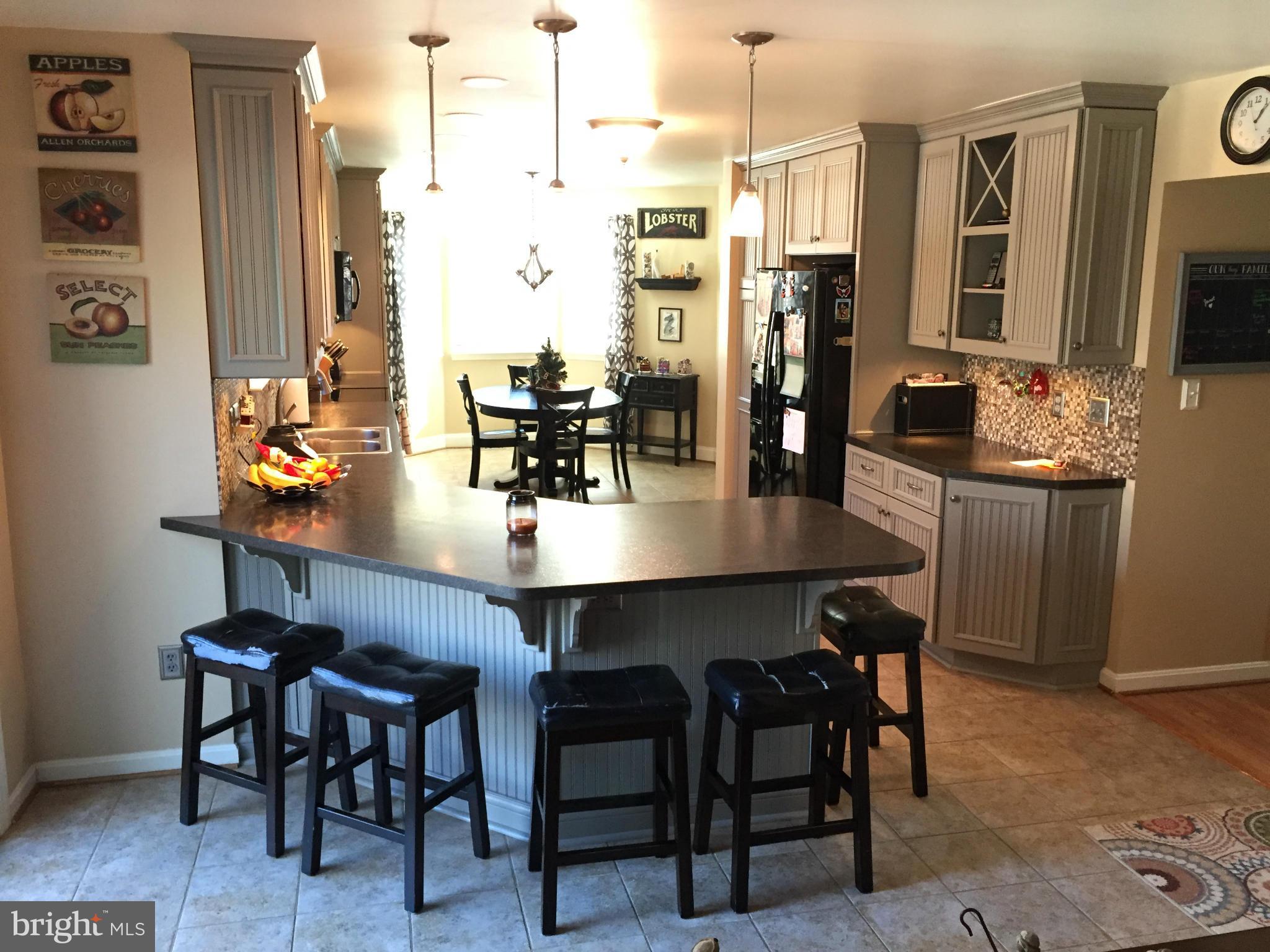 258 Hilltop Road Lusby, MD 20657 - Photo 5 of 27 Kitchen
