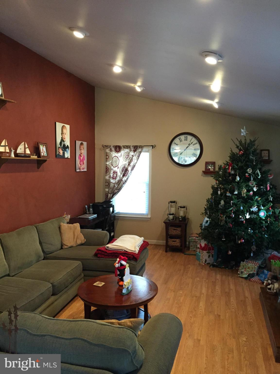 258 Hilltop Road Lusby, MD 20657 - Photo 6 of 27 Family Room