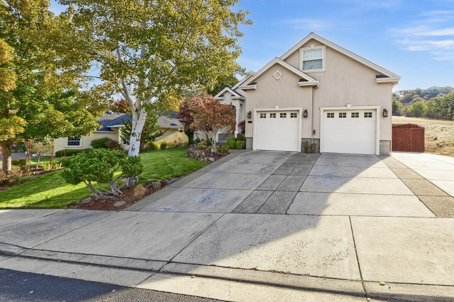 442 Quail Run Eagle Point, OR 97524 - Photo 4 of 52 04_QR_4_mls