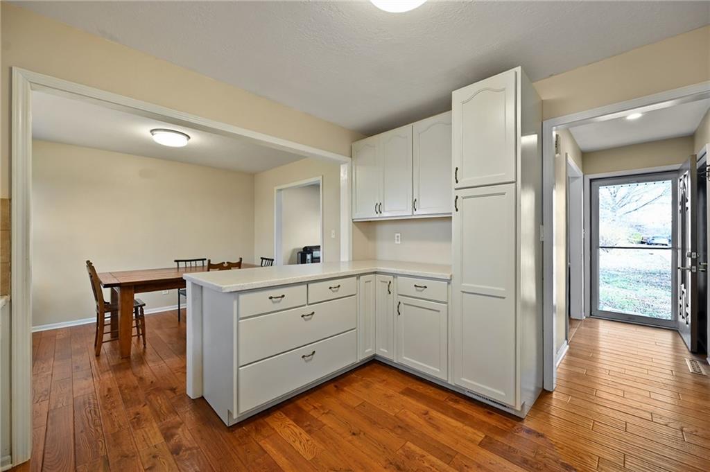 21302 Southeast Clover Hills Road Cleveland, MO 64734 - Photo 14 of 23