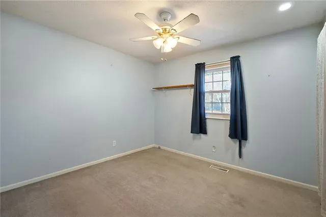 $399,900 | 21302 Southeast Clover Hills Road, Cleveland, MO 64734