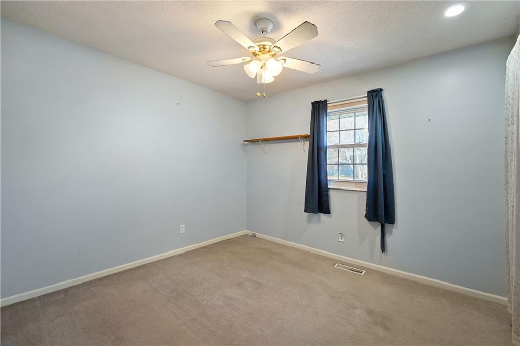 21302 Southeast Clover Hills Road Cleveland, MO 64734 - Photo 19 of 23