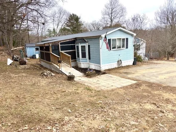 $80,000 | 3 Trail Street, Franklin, NH 03235