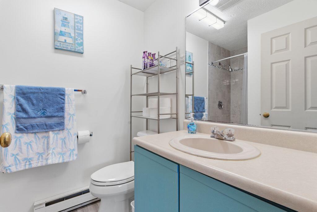 376 Mile Road, Unit 202 Wells, ME 04090 - Photo 16 of 50 Bathroom