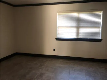 $395,000 | 4208-10 Chateau Boulevard, Kenner, LA 70065