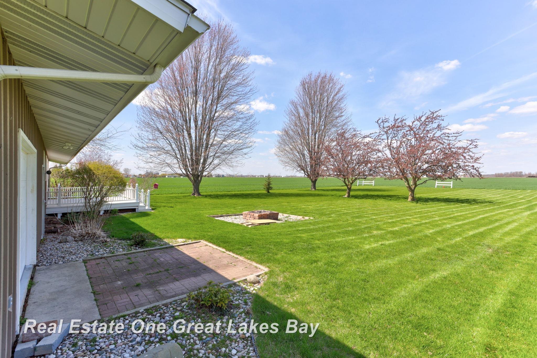 205 Midland Road Auburn, MI 48611 - Photo 38 of 43 Gallery Image 38