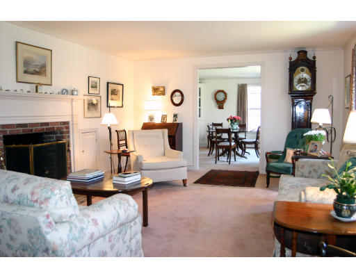34 Oak Hill Road Harvard, MA 01451 - Photo 3 of 9