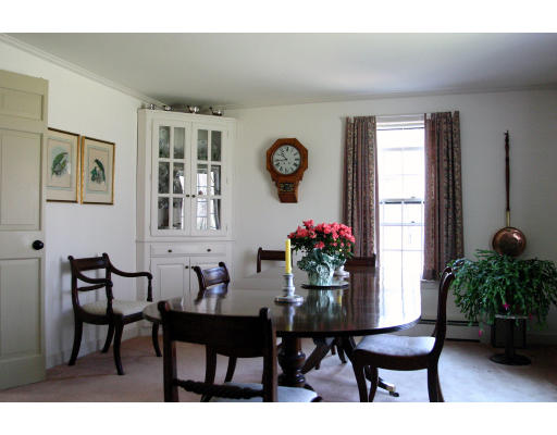 34 Oak Hill Road Harvard, MA 01451 - Photo 4 of 9