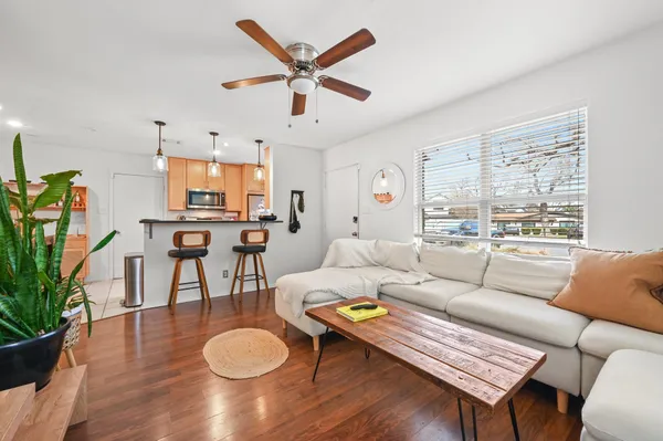 $582,900 | 1005 Daphne Court, Austin, TX 78704